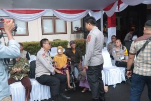 Polres Sukabumi Gelar Operasi Katarak Gratis, Wujudkan Program Sehat Amanah Beriman untuk Masyarakat