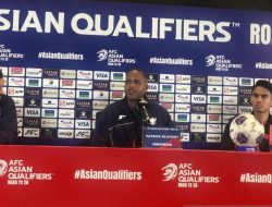 Jelang Laga Indonesia Vs Bahrain, Kluivert Optimis Meski Tim Masih Beradaptasi