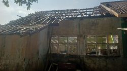 Bangunan Sekolah SDN 2 Tipar di Sukabumi Rusak Parah